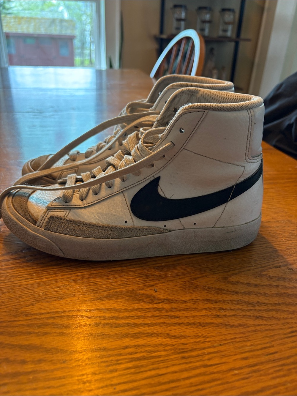 Youth Nike Blazer Mid ‘77 Sneakers in White and Black